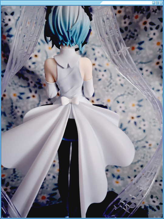 A shot of his pants, belt, and kneepads