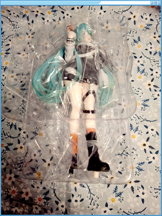 A giant black wide hexagonal base.